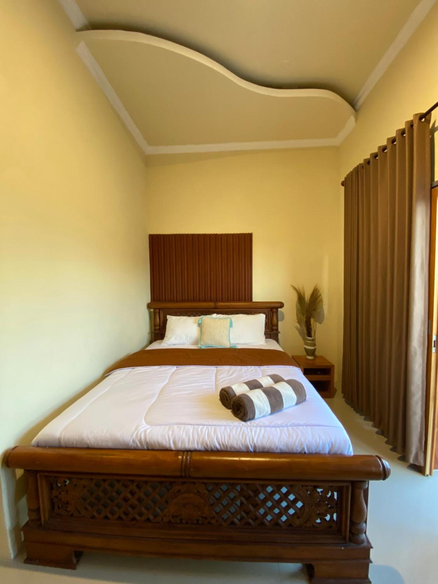 Sumbul View Surfcamp Hotel Airsatang Exterior photo